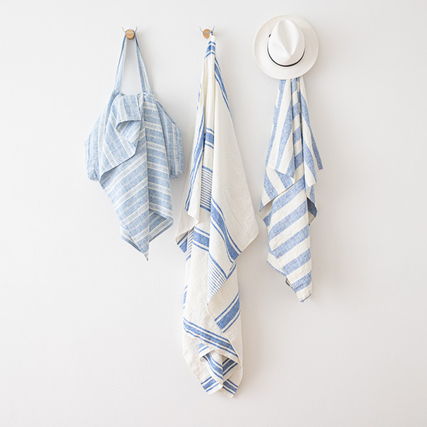 Strandhåndklæde i hør, hvidt / blåt, Tuscany
