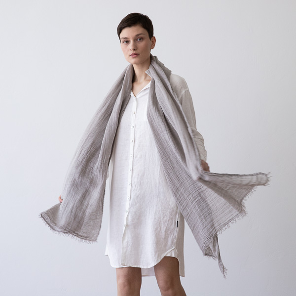 Sjal i hør, taupe, Garza Fringe<br />